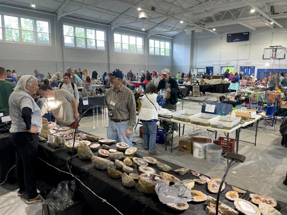 Club show with many visitors
